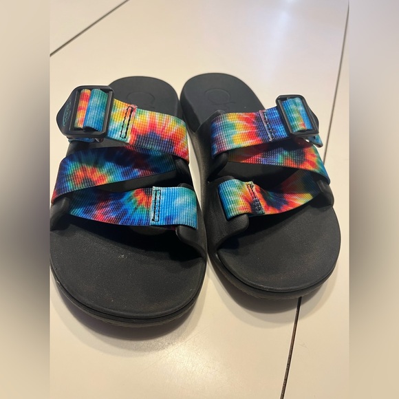 Chaco women’s size 5 slip on sandal black rainbow tie dye straps - Picture 3 of 6